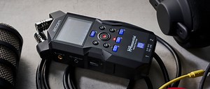 “A well spec’d device that bridges the gap between a basic stereo field recorder and a more advanced multitrack device”: Zoom H4 Essential review