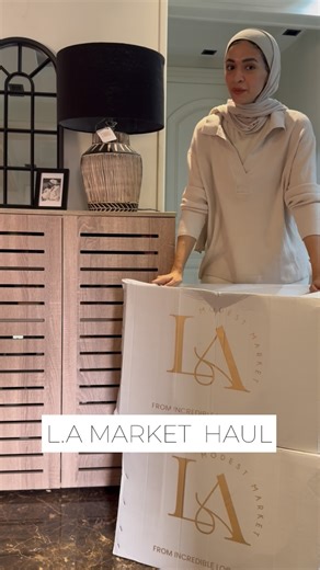 17K views · 176 reactions | what will you find @lydiaakrammarket next Friday& Saturday 奈 ——————— First outfit @simple_bydinamostafa ——— 2nd Jacket from @ab_essentialsofficial Scarf @jl_scarves_and_more ——- 3rd Jacket from @azalea_eg_ Shoes @mellisofficial | nurankhalifahotmail.com | Facebook