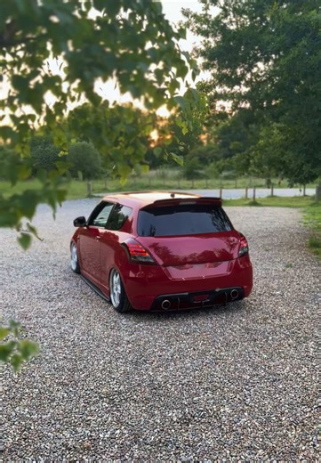 Exploring Japanese Car Culture: Suzuki ZC32S Modifications