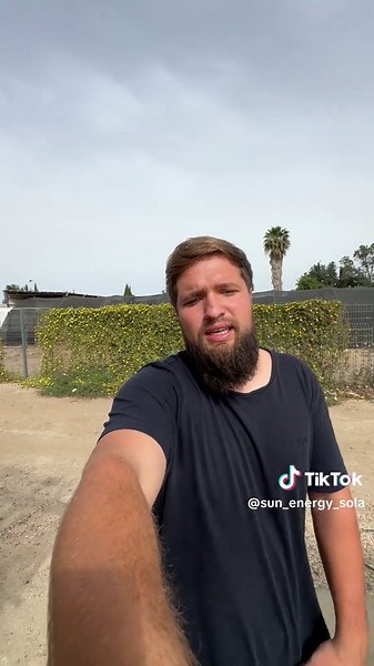 Солнечная компания, работающая по всей стране 🇮🇱 Устанавливаем солнечные системы на любых типах крыш 🏠 Профессиональные бригады — одни из лучших в сфере 👷‍♂️ У каждого сотрудника более 5 лет опыта Чистая, быстрая и качественная работа ⚡ Потому что мы не просто устанавливаем панели — мы строим ваше энергетическое будущее.
