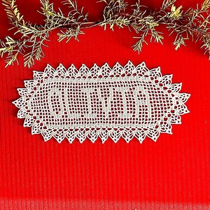 Personalized Doily With Border, Filet Crochet Name Table Topper, Handmade Anniversary Gift, Customized Name Doily, Crochet Name Sign - Etsy