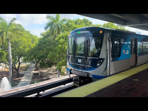 Miami-Dade Transit: Dadeland South-Bound 2017-18 Hitachi Rail Car Green Line Train @ Vizcaya Station