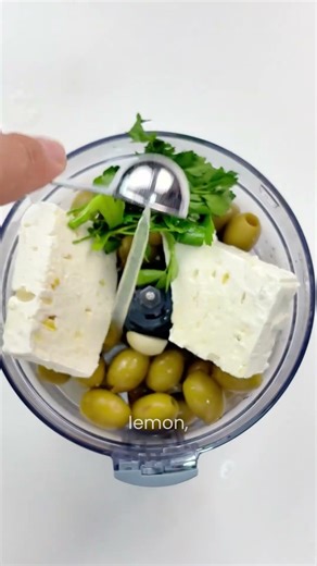 Ντιπ Ελιάς με Φέτα & Πιπεριά Φλωρίνης | Το Πιο Εύκολο Μεζεδάκι για το Πασχαλινό Τραπέζι