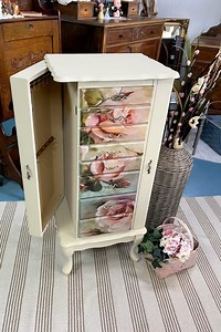 290K views · 4.5K reactions | Start to finish jewelry armoire makeover | Simply Made Unique by Jill | Facebook