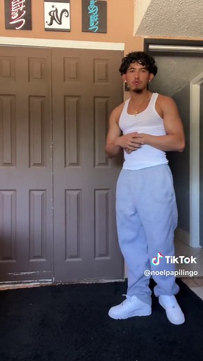 How to Style Layered Outfits at Home