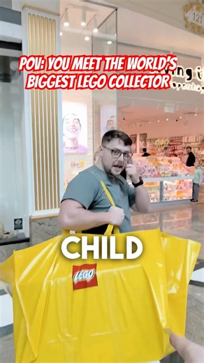 POV: YOU MEET THE WORLD’S BIGGEST LEGO COLLECTOR 🧱 #lego #legoaddict #pov #traffordcentre