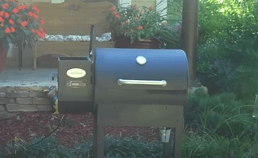 Louisiana Grill Temperature Problems [4 Easy Solutions] - FireplaceHubs