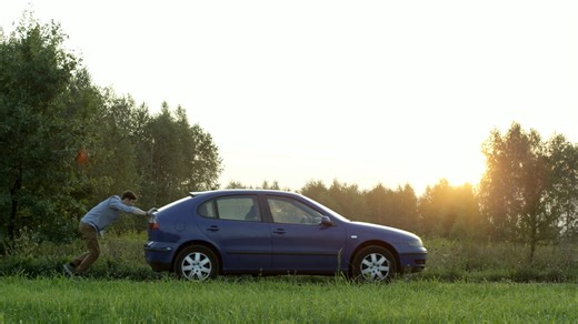 10 older dealer lot vehicles to avoid at all costs