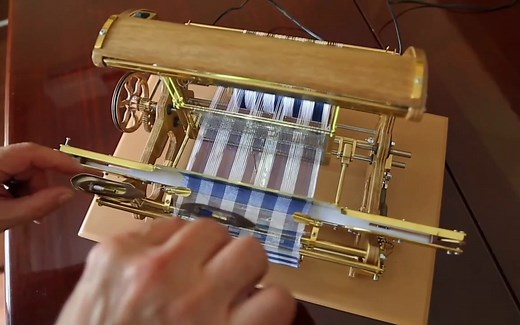 织布机-机械原理-织布机是如何工作的，迷你织布机