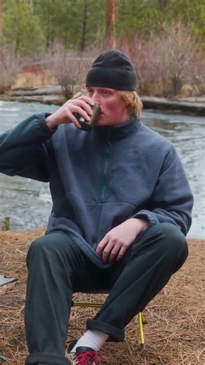 Coffee by the creek with Helinox.