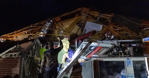 Tornadoes devastate parts of Midwest: "Complete annihilation of homes"