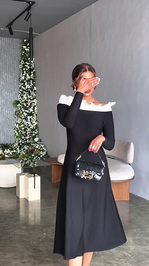 #CapCut #winterdress الفستان الاسود والابيض ينفع شتاء وصيف بعدد 🖤🖤🤍🤍