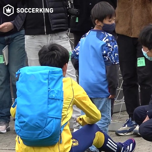帰り際に“神対応”の #久保建英 #サッカーキング #日本代表