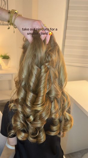 Adorable Hairstyles for 8-Year-Olds