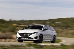 Essai Peugeot 308 SW électrique (2023) : du coffre et des watts