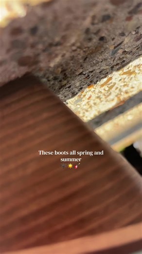 Explore Spring and Summer Cowgirl Boots for Country Fashion