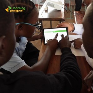 💬 “The future is digital.” – Precious (19) 💬 “Unlock your potential.”– Kellis (19) 💬 “Learning Passport Zambia is a game changer.” – Nelia (23) In Kabwe, Youth Advocates led powerful school visits to introduce Learning Passport Zambia, a digital platform that gives learners the freedom to learn beyond the classroom and equips teachers with the tools to teach more effectively. 📱 “Click, learn, grow. Skills for the future.” – Ruth (19) 📚 Interactive lessons, quizzes, videos & more 👩🏾‍🏫 A c