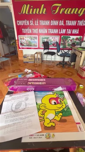 Khám Phá Tranh Đinh Đá Minh Trang