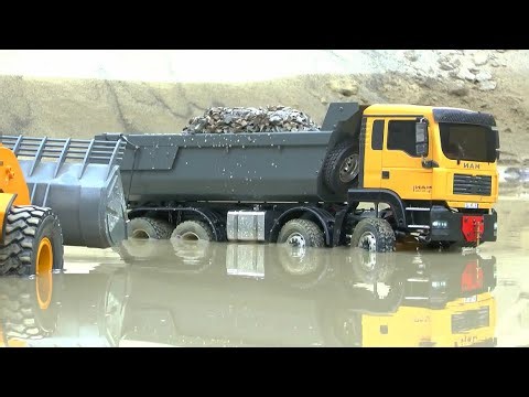Can RC Trucks REALLY Drive in DEEP Water