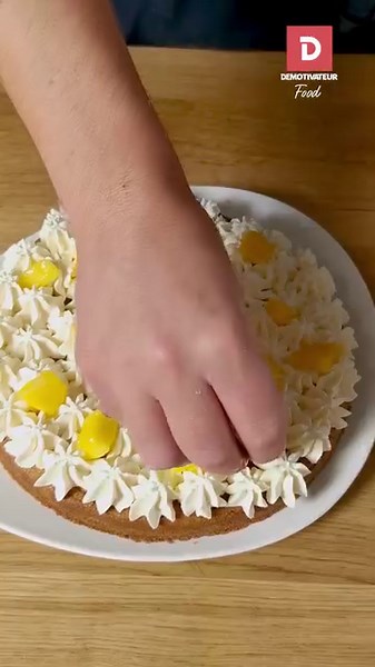 La tarte façon palet breton à la mangue et fruit de la passion, notre nouvelle gourmandise exotique préférée 🥭😋 | Demotivateur Food