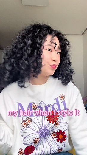 How to Style Natural Curly Hair