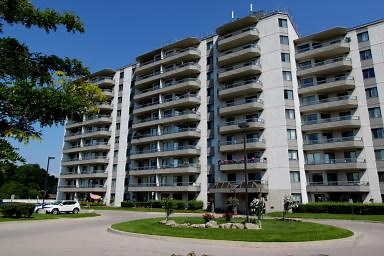 Country Hill Estates | Kitchener, ON
