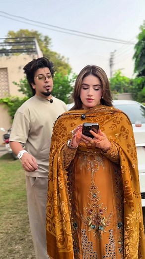 Tum sab se acha kia bna leti 😂😂😂 #sidmrrapper #foryou #foryoupage #comdey #sidmrraper