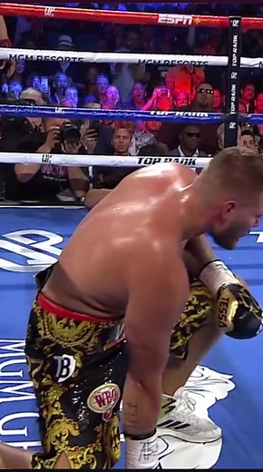 A masterclass by The Gypsy King 📝 | Top Rank Boxing