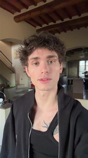 Video di PietroChecchi (@sighkeeeee) con orijinal ses - 97's ᯓ★