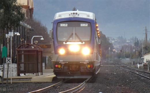 美国铁路视频搬运～ACE铁路的新一代双层列车cabcar控制车测试视频～铁道鐵道鉄道轨道交通火车迷diesellocomotive柴电机车火车头内燃机车哟～