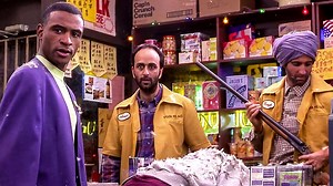 They ruin their own Grocery Store to avoid a robbery | Boxoffice Movie Scenes
