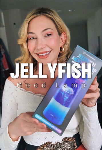 Jellyfish Lamp: A Must-Have for Your Room