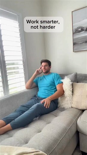 Fernanda Agnes on Instagram: "Talk less, smile more 😉 See more @fernandafriends_"