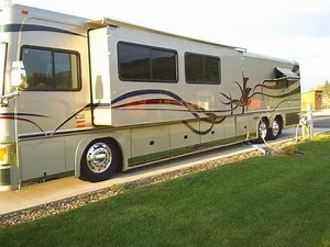 2000 Featerlite Vogue Vantare 45ft Diesel Class A RV Coach Motorhome