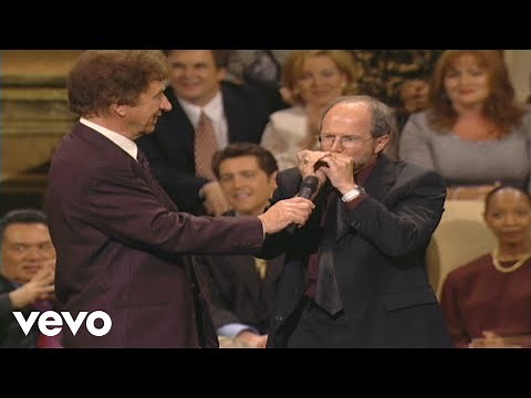 Bill & Gloria Gaither - Classical Harmonica Medley [Live] ft. Buddy Greene