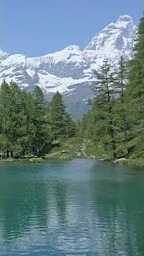 Sua maestà il Cervino dal Lago Blu #mountains #travel #drone