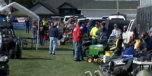 Kasson swap meet draws crowd