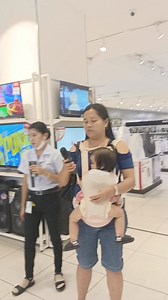 SM sales lady naki duet | Bukoy TV
