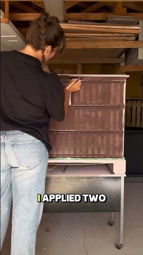 I decided to transform this piece of furniture ...