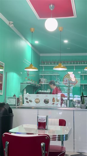 Que lugar lindo que eu conheci hoje 🤩😍🤏🏼 #divas #canada🇨🇦