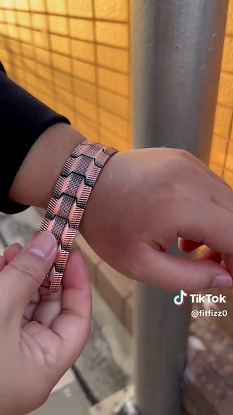 The Science Behind Copper and Magnetic Bracelets