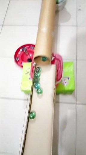 Awesome marble race!