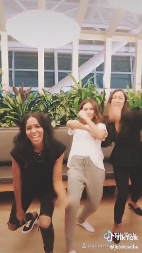 Late Night Airport Fun with Lizzo and Jessica Alba