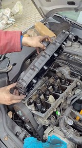 Oil change level: expert 😂 #mechanic #repair #vw #passat #maintenance #oilchange #diy #tdi #farm #car | Marius RBE