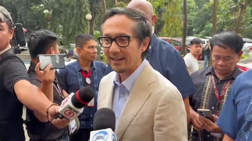 Department of Public Works and Highways (DPWH) Secretary Vince Dizon arrived at Sandiganbayan on Tuesday. He is set to testify in the trial involving an alleged ghost flood control project in Oriental Mindoro that implicates former congressman Zaldy Co. “Ang masasabi ko lang, matibay ang ebidensiya natin dito at sasabihin lang natin ang totoo,” he said. (Video by Michael Varcas/The Philippine STAR) RELATED: https://tinyurl.com/afu8335h | Philippine Star