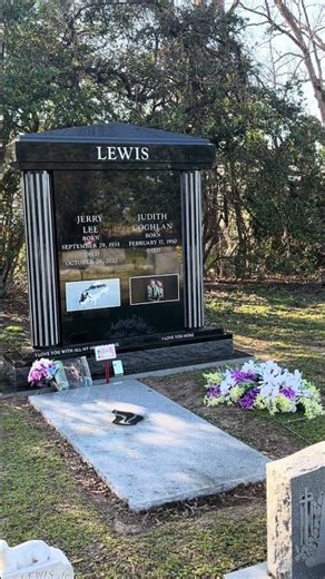 Jerry Lee Lewis final resting place, Concordia Parish, Heron Family Cemetary. #jerryleelewis #shorts