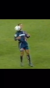 481K views · 18K reactions | Ronaldinho PSG Skills  #ronaldinho #psg #futebolbrasileiro #futebol #futsal #futbol #uefa #ucl #championsleague #champion #brazil #brazillian #brasil #fifa #football | Abid Siddiquei | Facebook