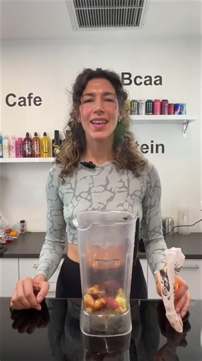 Ολόκληρα και φρέσκα κομμάτια φρούτου για το Smoothie σου!