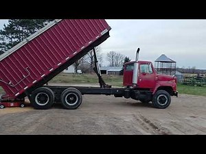 Loading organic corn into bin
