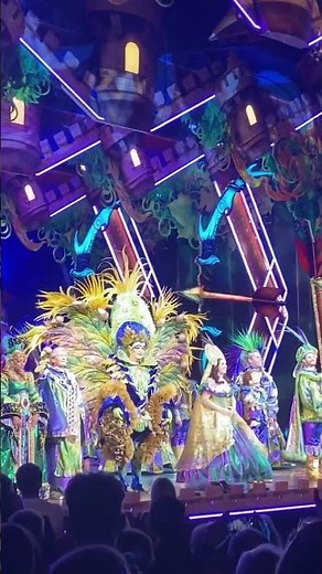 Robin Hood London Palladium Pantomime Julian Clary Jane McDonald